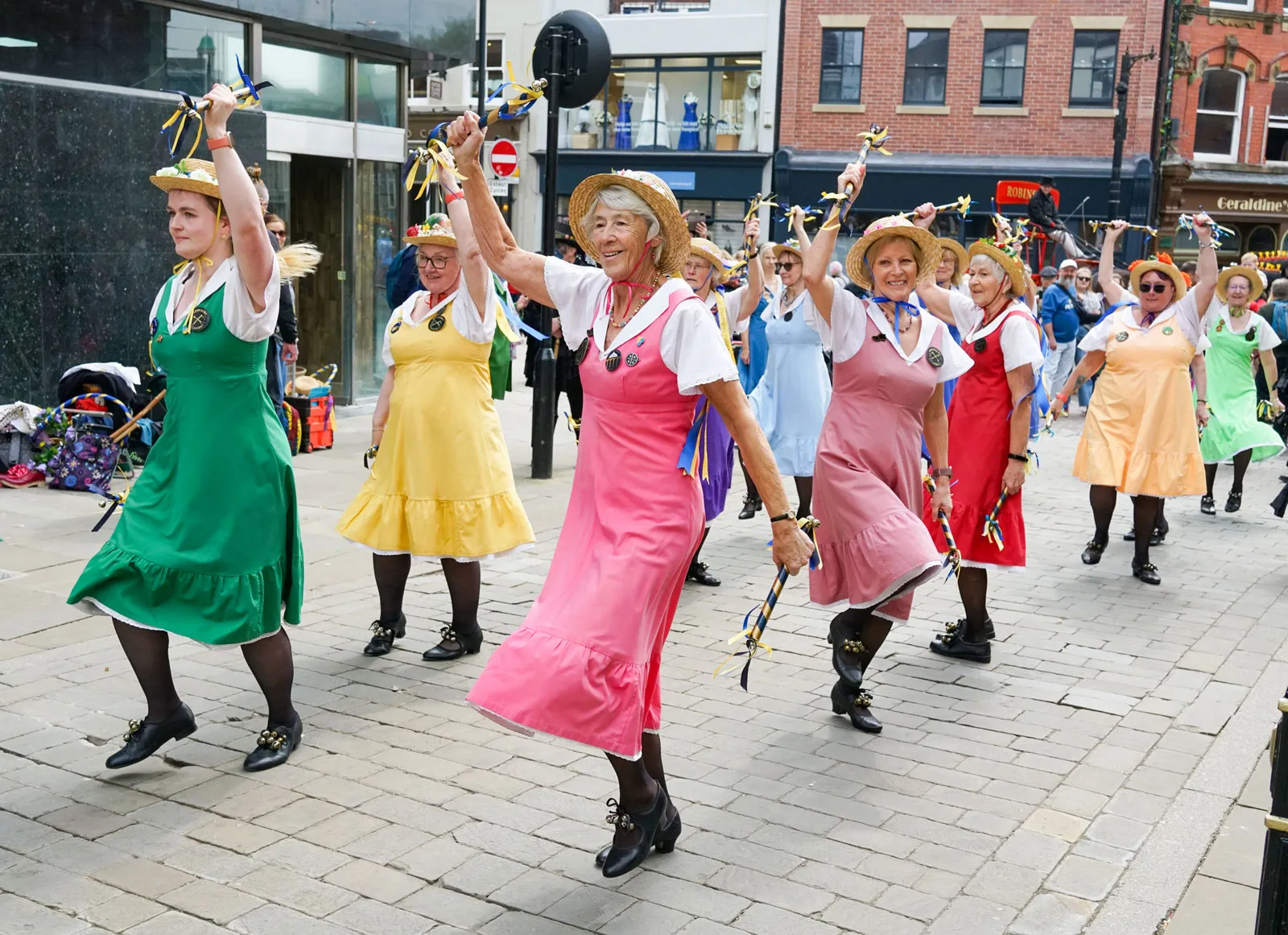 Tarian Morris: