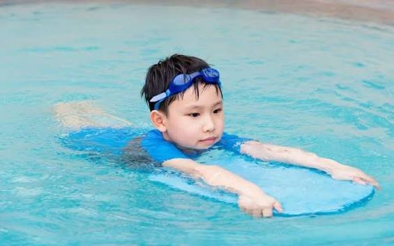 Manfaat Latihan Renang Untuk Bayi Dan Balita:
