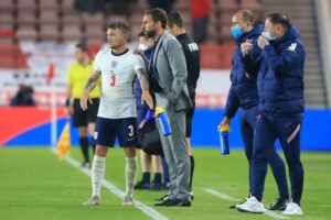 Cara Kerja Formasi Tiga Bek Dalam Sepak Bola